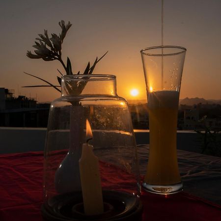 Dera Pichola- A Lake Facing Boutique Hotel Udaipur Eksteriør billede