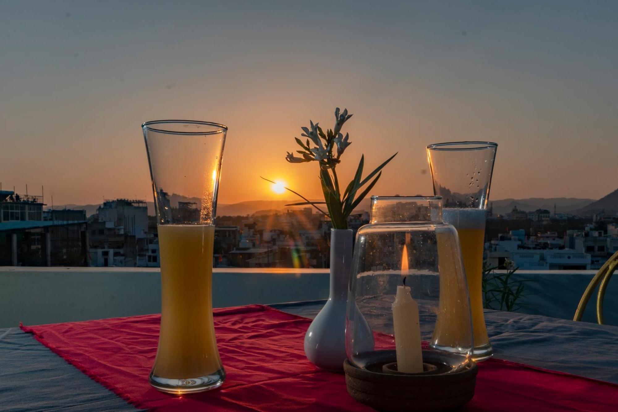 Dera Pichola- A Lake Facing Boutique Hotel Udaipur Eksteriør billede