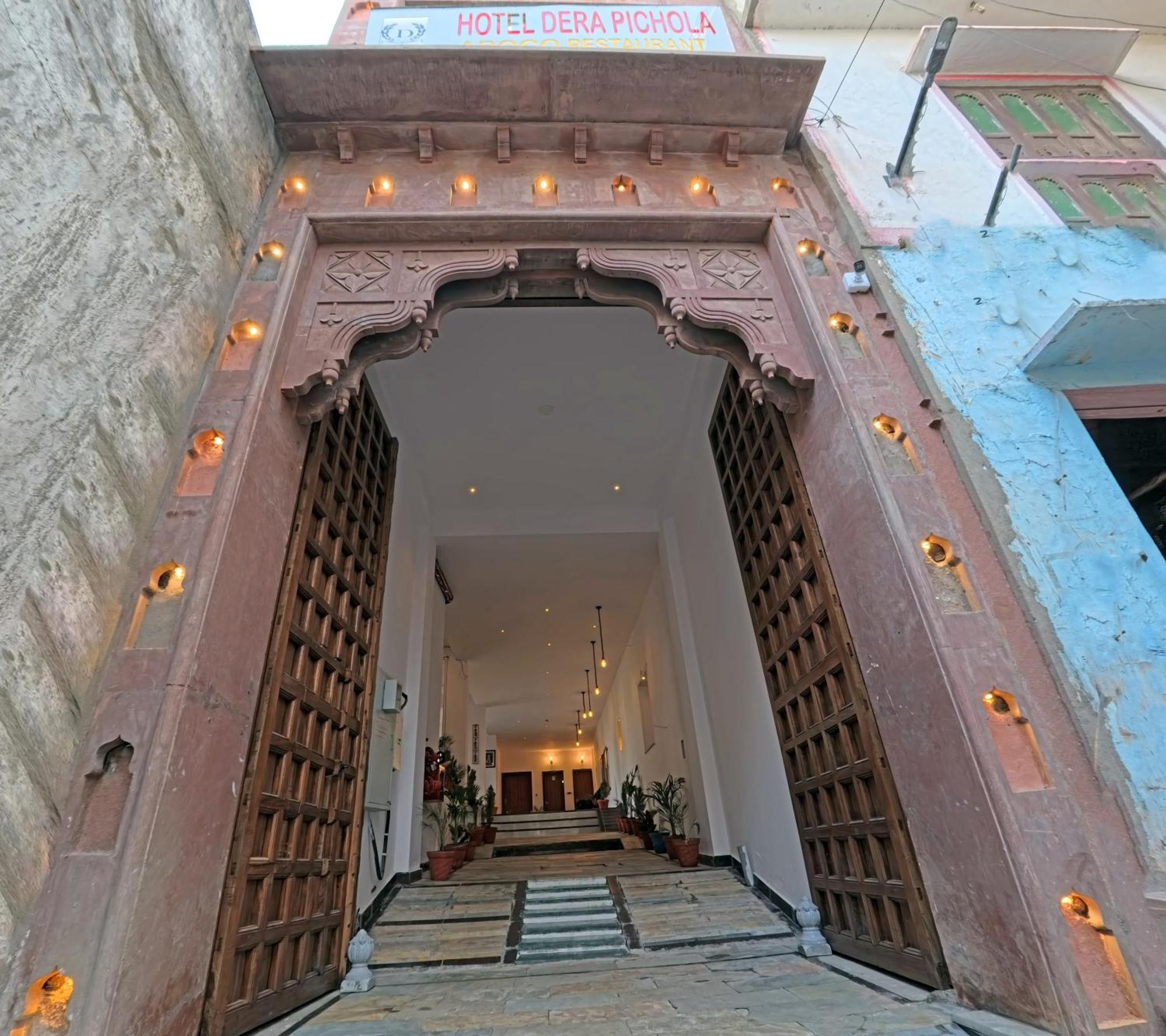 Dera Pichola- A Lake Facing Boutique Hotel Udaipur Eksteriør billede